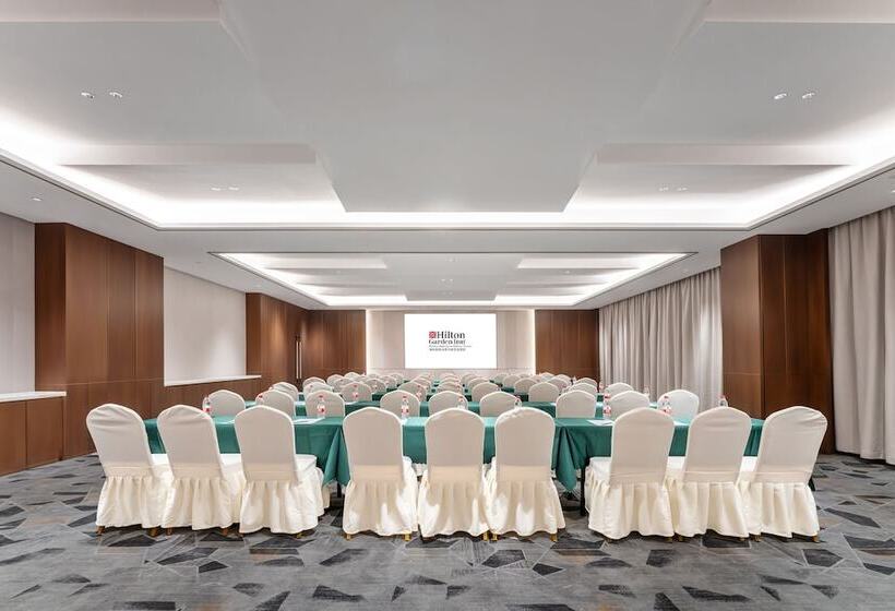 호텔 Hilton Garden Inn Huzhou High Speed Railway Station