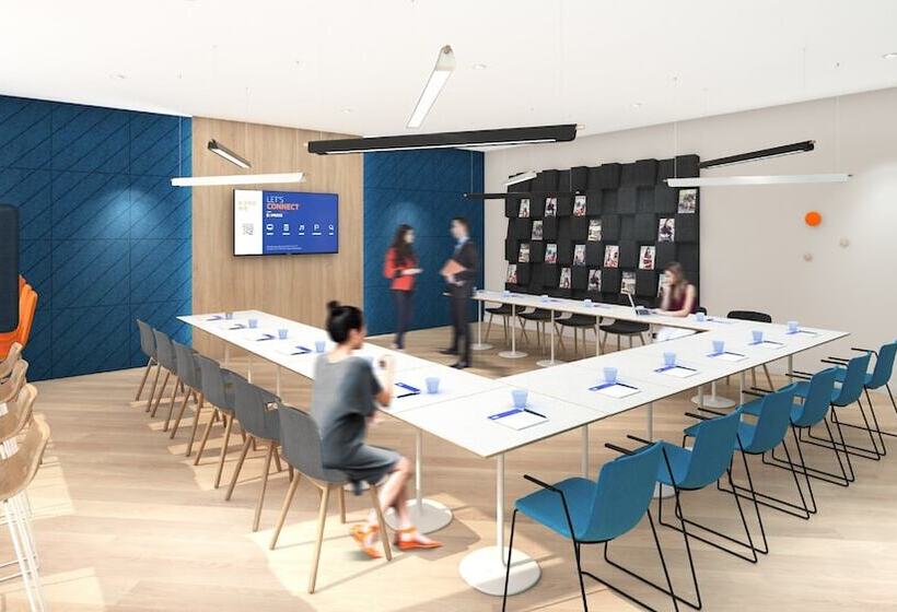 호텔 Holiday Inn Express Heze City Center By Ihg