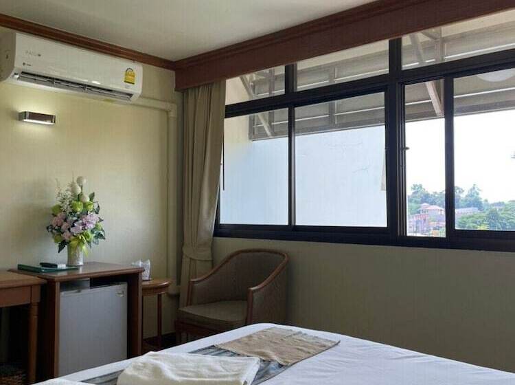 هتل Phuphanplace
