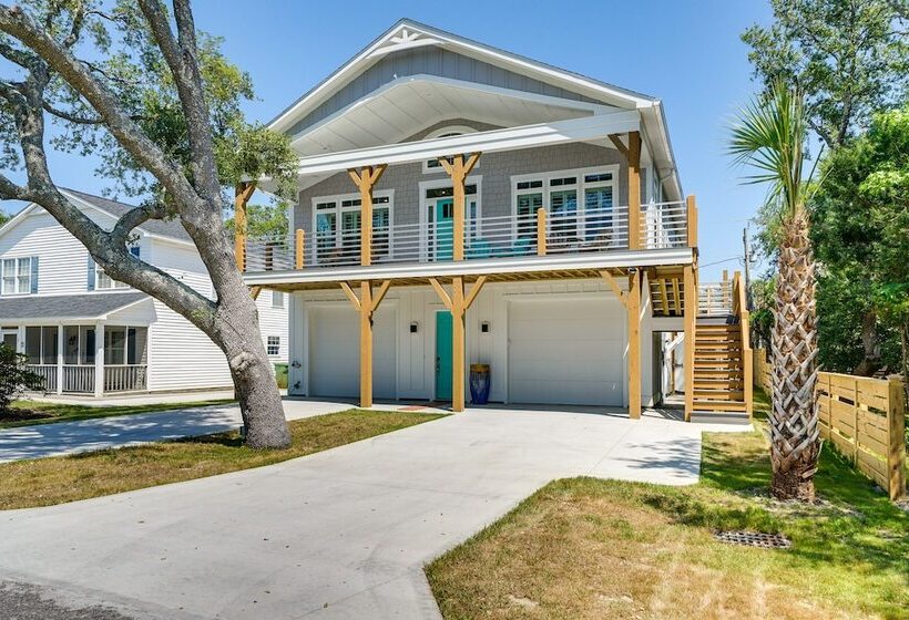 3 Blocks To Kure Beach: Home W/ Patio!