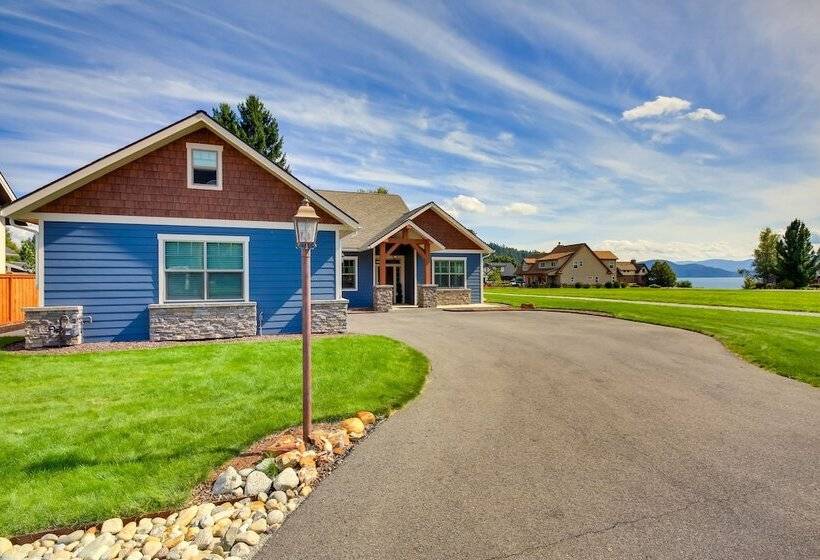 Modern Sandpoint Home W/ Lake Pend Oreille View!