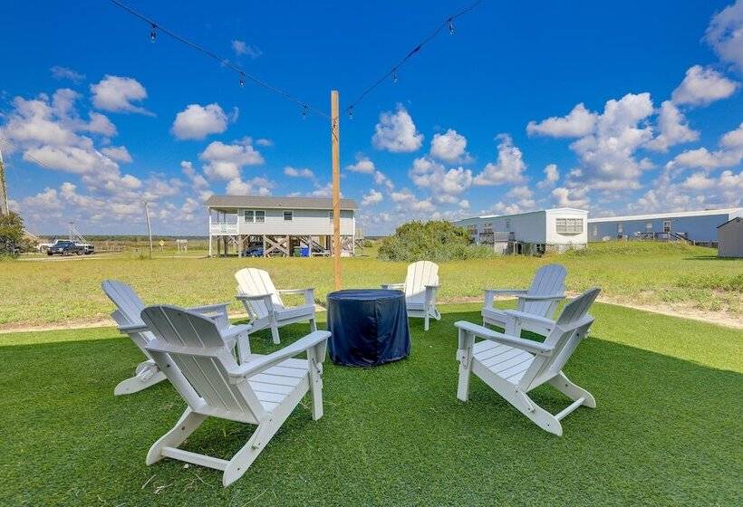 North Topsail Beach Home   Walk To The Ocean!