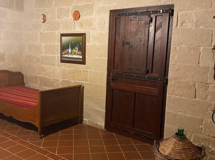 ペンション Masseria Montanari