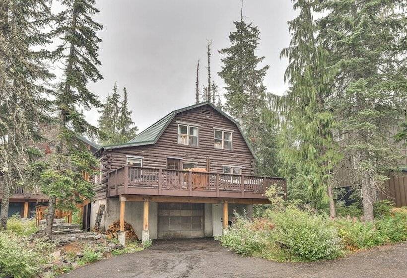 Rustic Government Camp Cabin W/ Mountain Views!