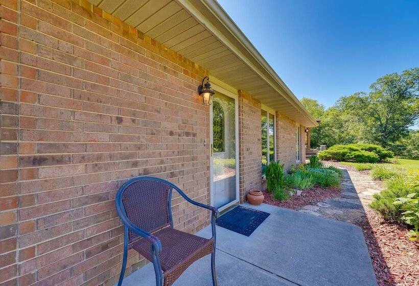 Serene Ava Countryside Home W/ Deck & Fire Pit