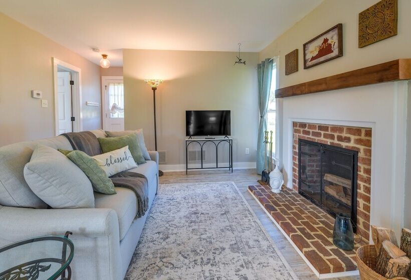 Tranquil Cottage In Virginia Countryside W/ Pond!