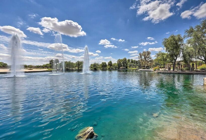 Updated Maricopa Retreat < 2 Miles To Golf!