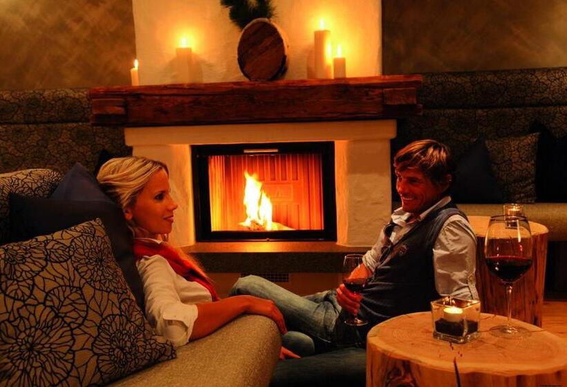 فندق Almgut   Mountain Wellness