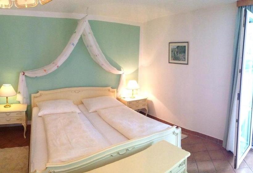 בית מלון כפרי Appartementhaus Karantanien Am Ossiacher See