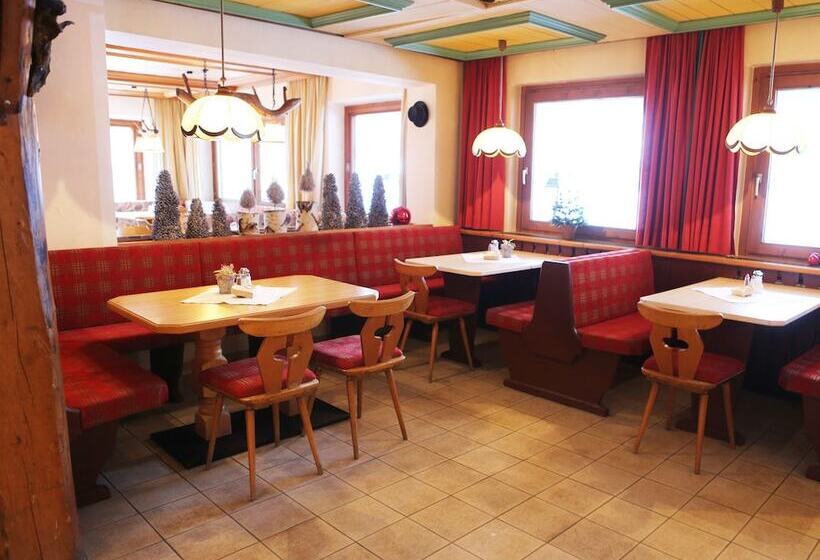 호텔 Gasthof Pension Madseiterhof