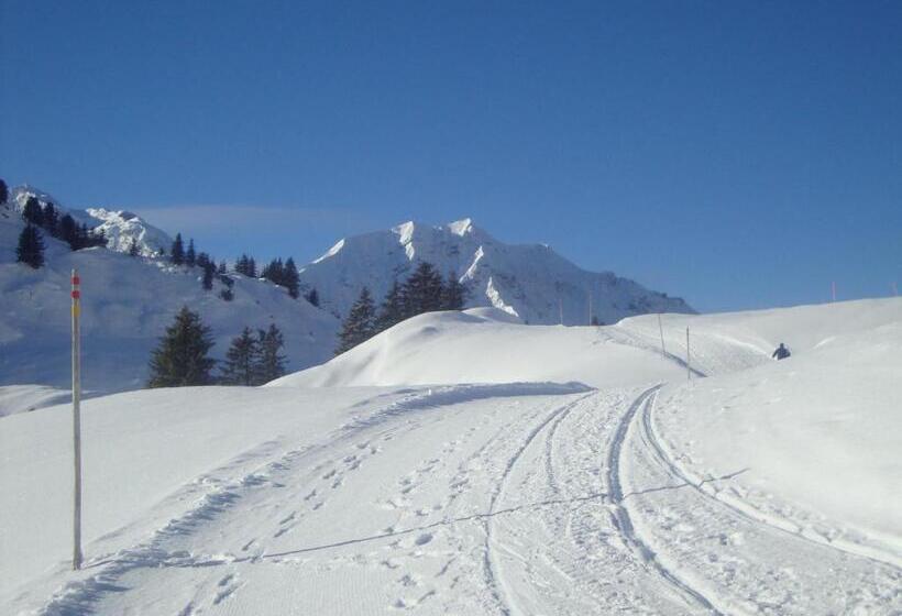 Отель Haus Berghof