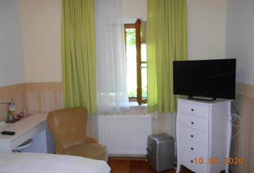 בית מלון כפרי Haus Loidl