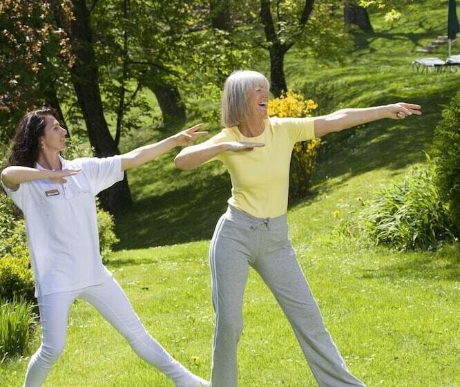 فندق Kurhaus Dr. Petershofer