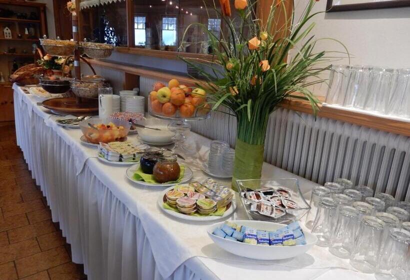 酒店 Landhof Simeter Gmbh