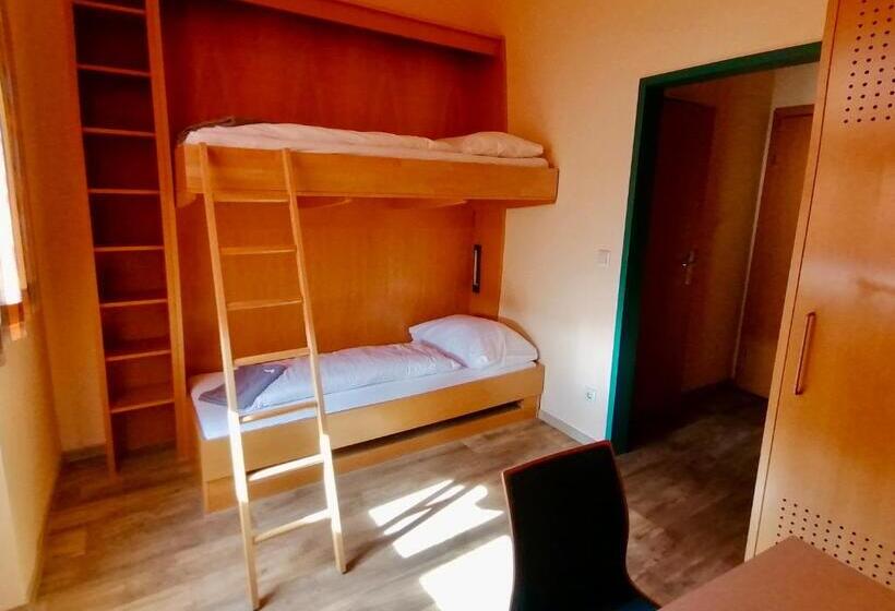 Junges Hotel Tulln