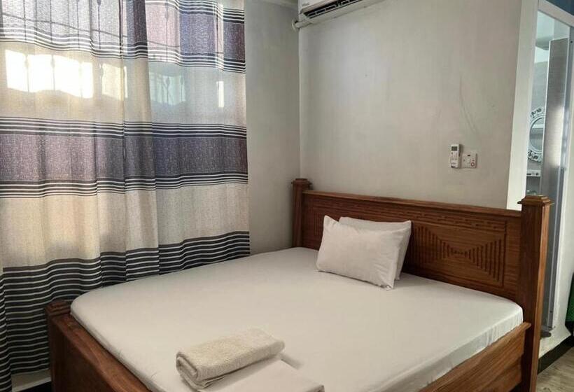 تختخواب و صبحانه Shamanice Lodge & Apartments