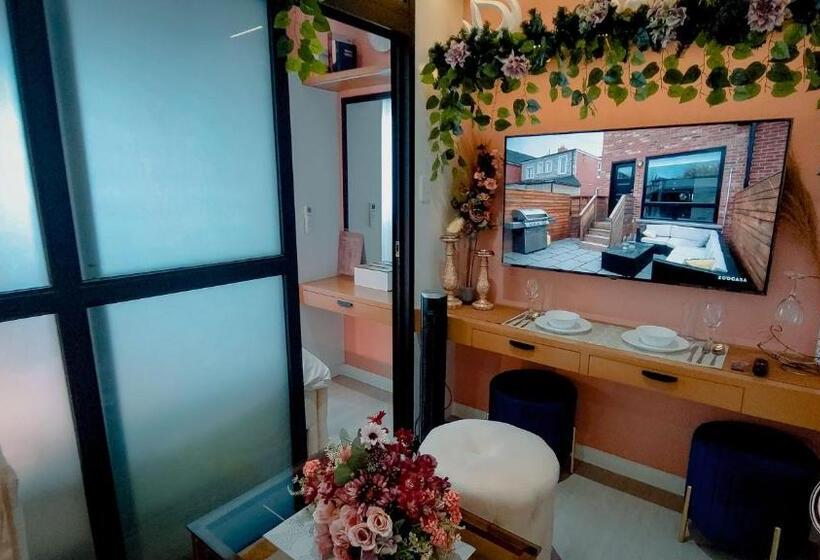 فندق Crissome Suite Azure North San Fernando Pampanga