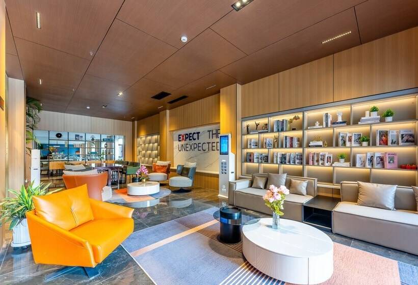 בית מלון כפרי Holiday Inn Express Lanzhou Zhengning Road By Ihg