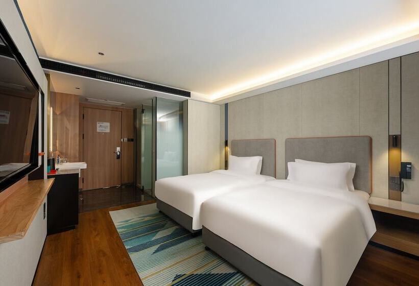 בית מלון כפרי Holiday Inn Express Lanzhou Zhengning Road By Ihg