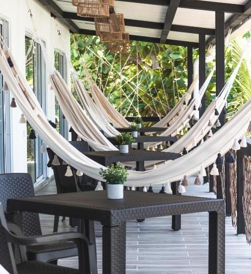 Lali Beach Hotel Boutique