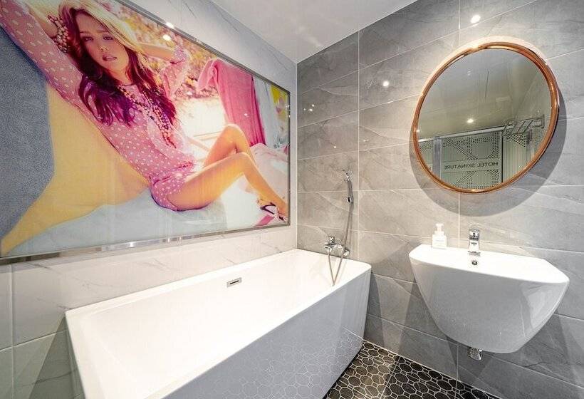 فندق على الطريق Goseong Luxury Hotel Signature