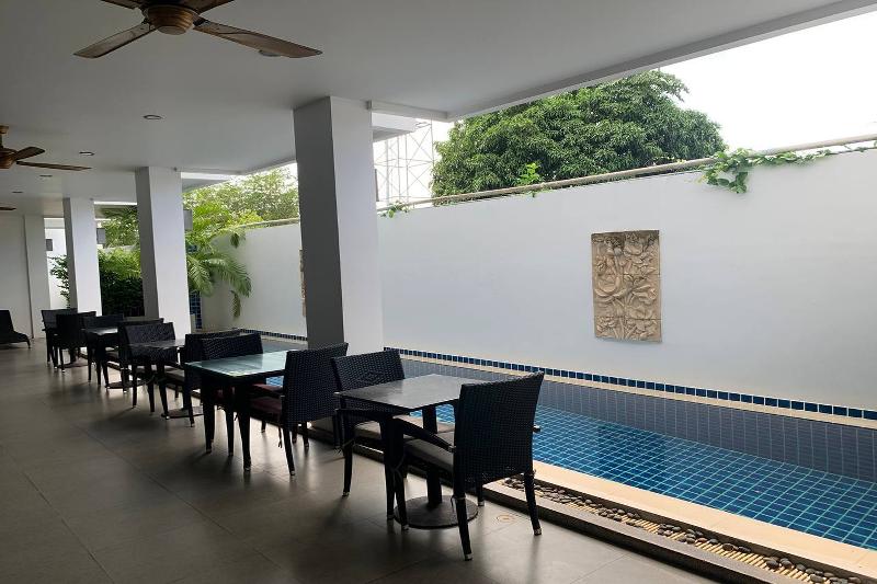 One World One Home Naiharn Hotel By Zuzu