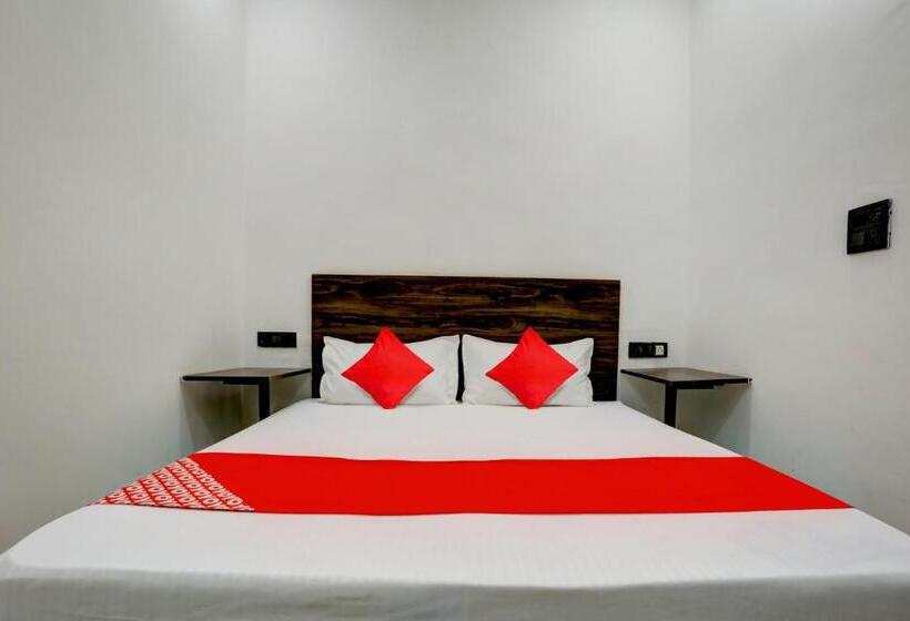 Oyo Flagship Hotel Palacio Palace