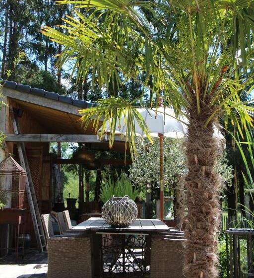 مبيت وإفطار De Tuinkamer