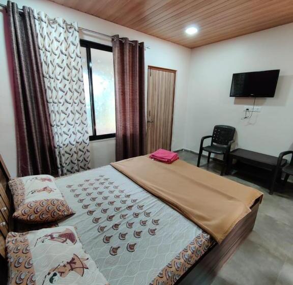 مبيت وإفطار Lakeview Resort Near Lavasa By Maharashtra Camper’s