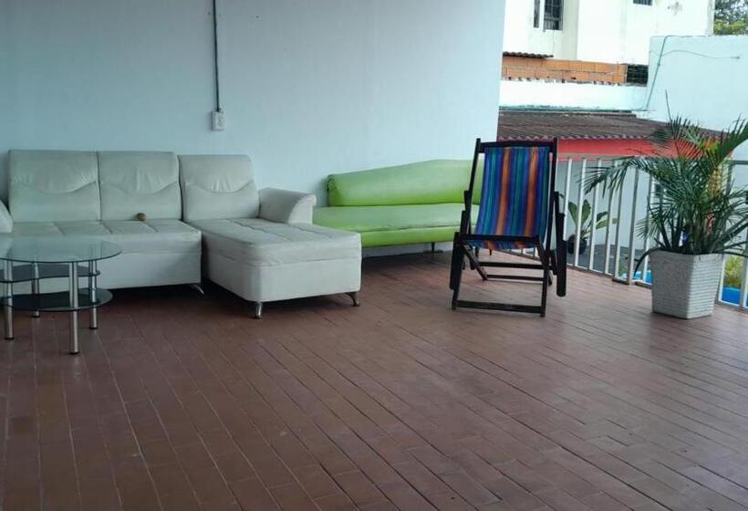 هتل La Cordialidad