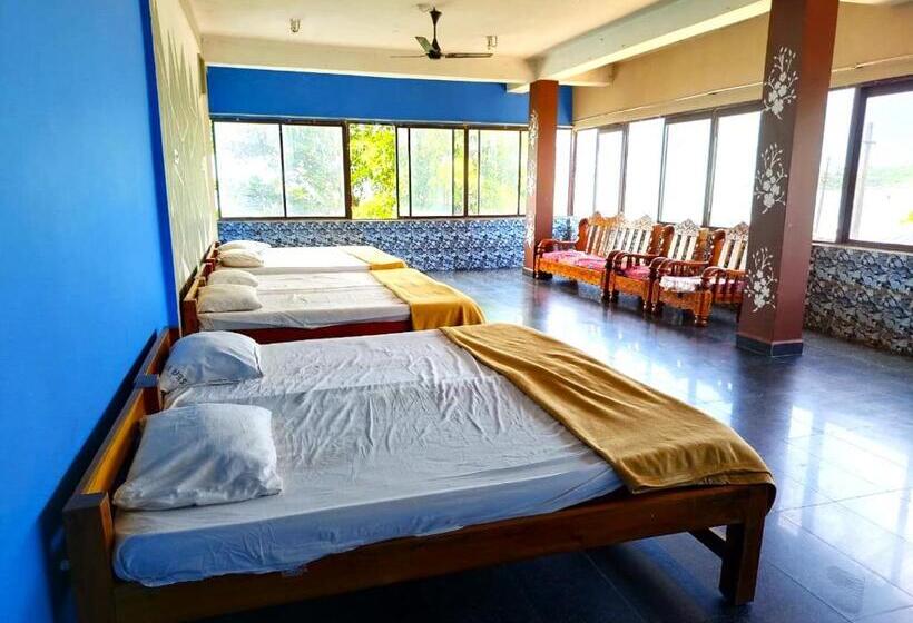 酒店 Sea View Beach Stay