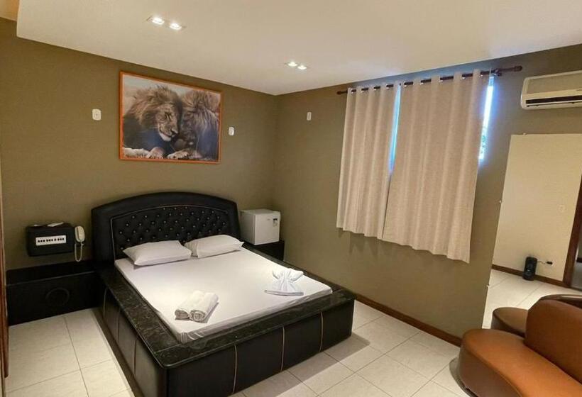 Lovely Motel   7,5km Do Santuario Nacional