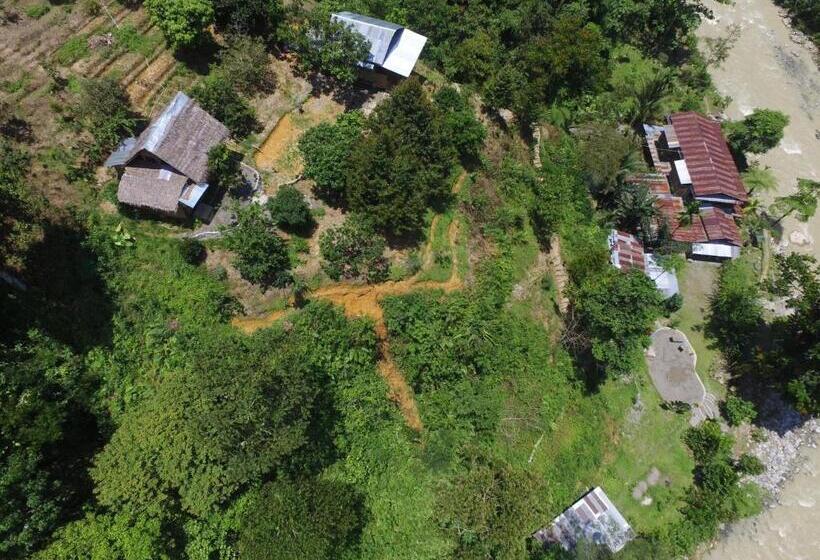 پانسیون Back To Nature Ecotourism