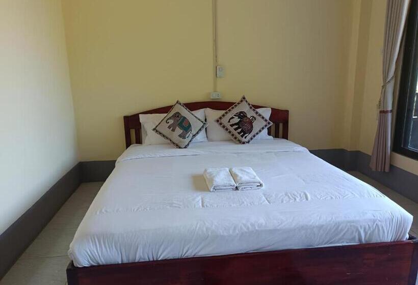 پانسیون Khamphan Guesthouse