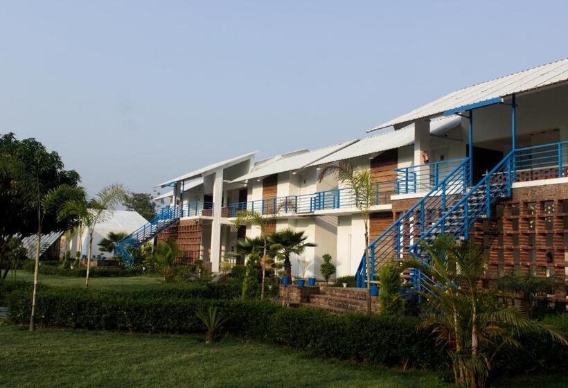 אתר נופש Justa Lazy Haven Corbett, Uttarakhand