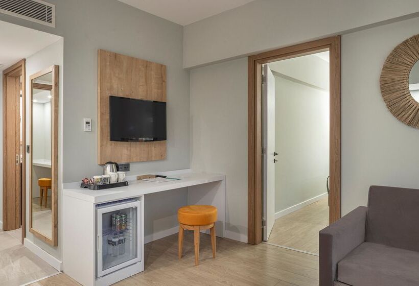 Arcanus Hotels Trendline Side