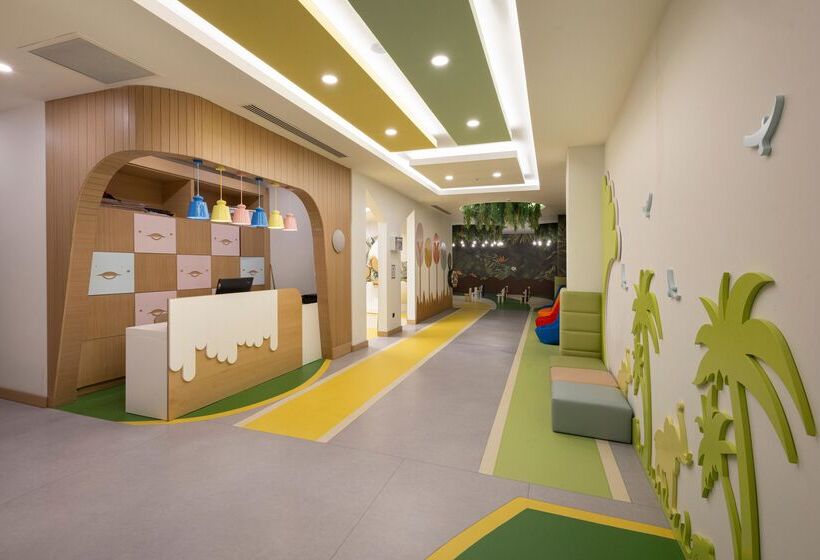 Arcanus Hotels Trendline Side