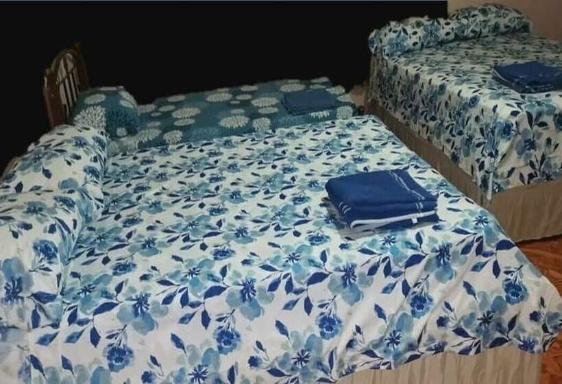بنسيون Relax Hostel