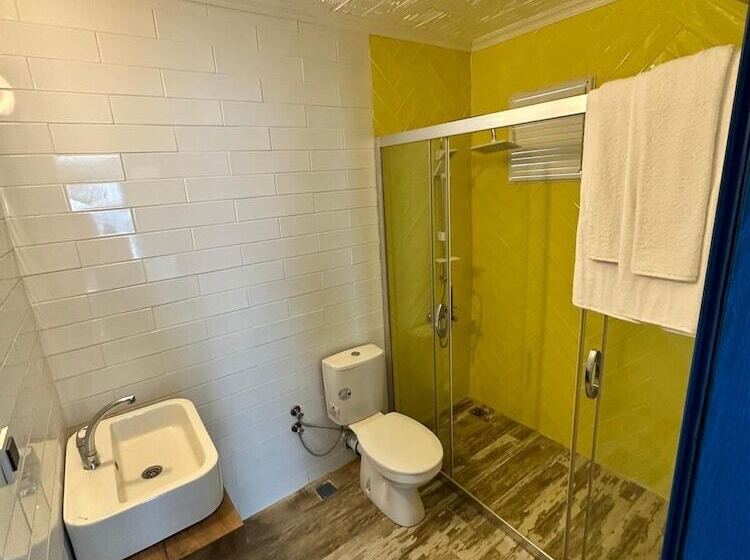 تختخواب و صبحانه Apelles Butik Otel
