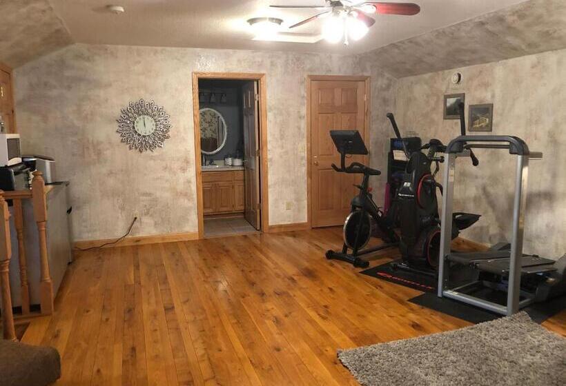 Bed And Breakfast Suite At The Wooded Retreat