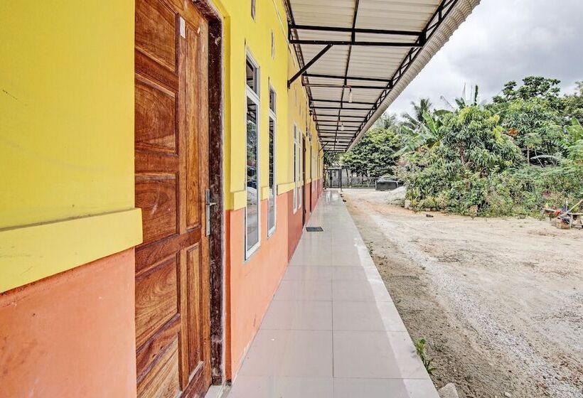 هتل Alfatar Homestay Syariah By Oyo