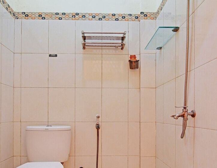 هتل Alfatar Homestay Syariah By Oyo