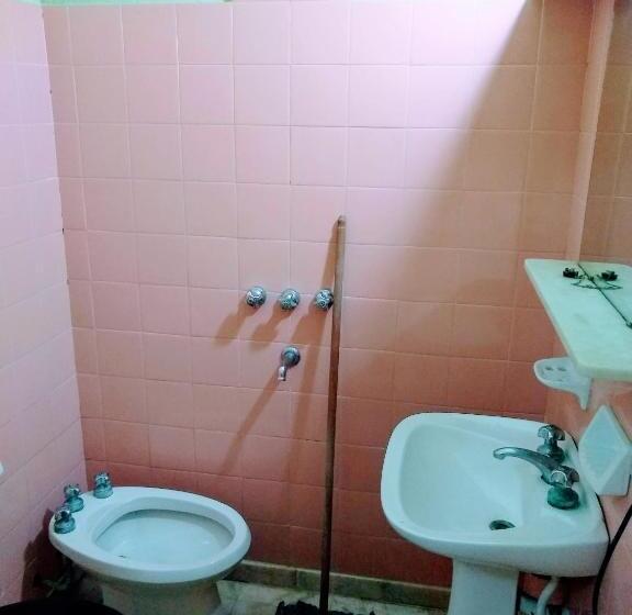 ホテル Hostel Megaró