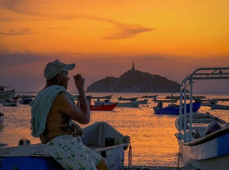 هتل The Orange House