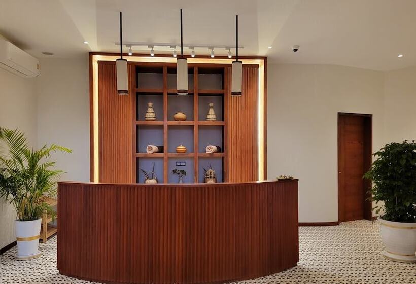 Отель Waka Villa Private Resort & Spa 16 + Adults Only