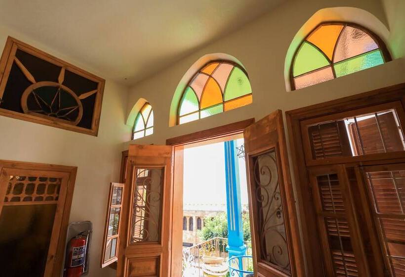 پانسیون Beit Toureef