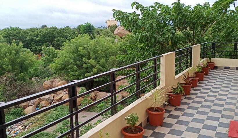膳宿费 Gopi Homestay