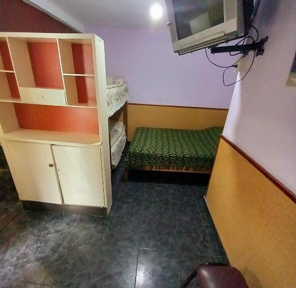 پانسیون Monoambientes La Perla