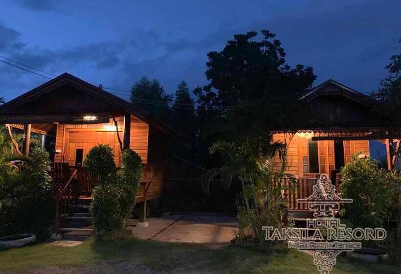 پانسیون Taksila Resort ฏักร์ศิลารีสอร์ท