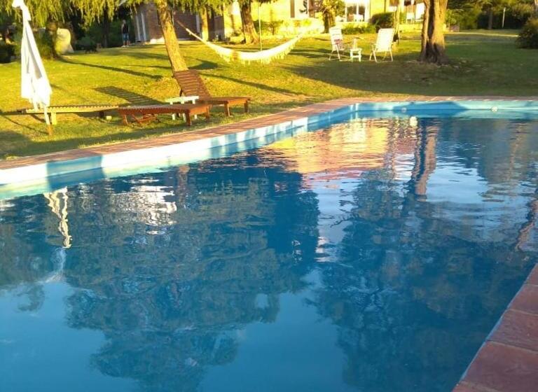 ユースホステル Mirador Del Lago Apart   Adults Only